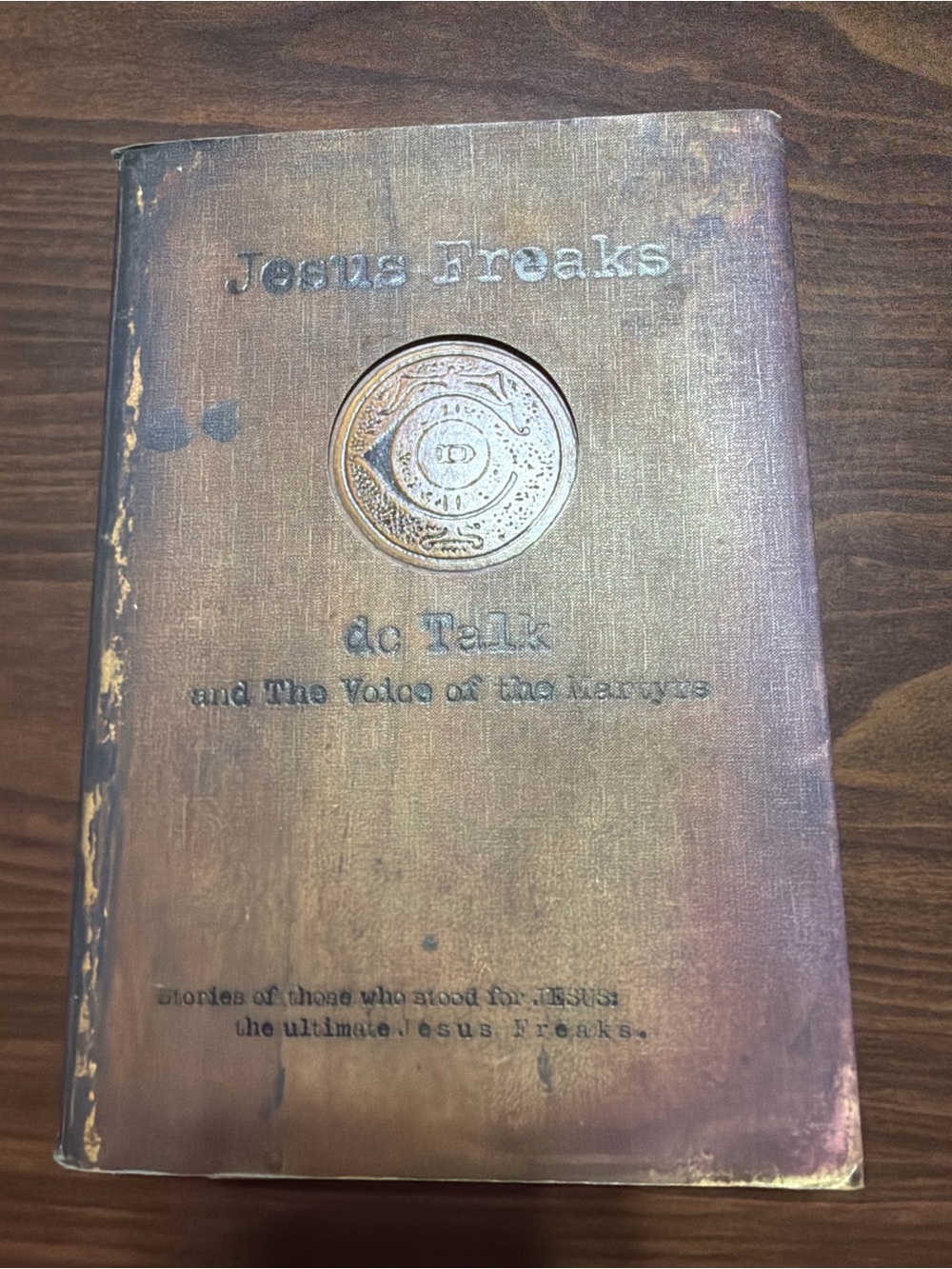 : de To:lk Copper-Brown Hardcover